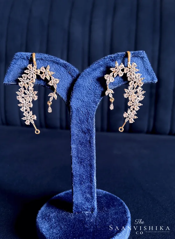 Golden_Alloy_American_Diamond_Earcuffs_For_Women