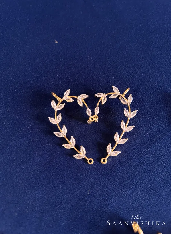 Golden_Alloy_Jasmine_American_Diamond_Earcuffs_For_Women
