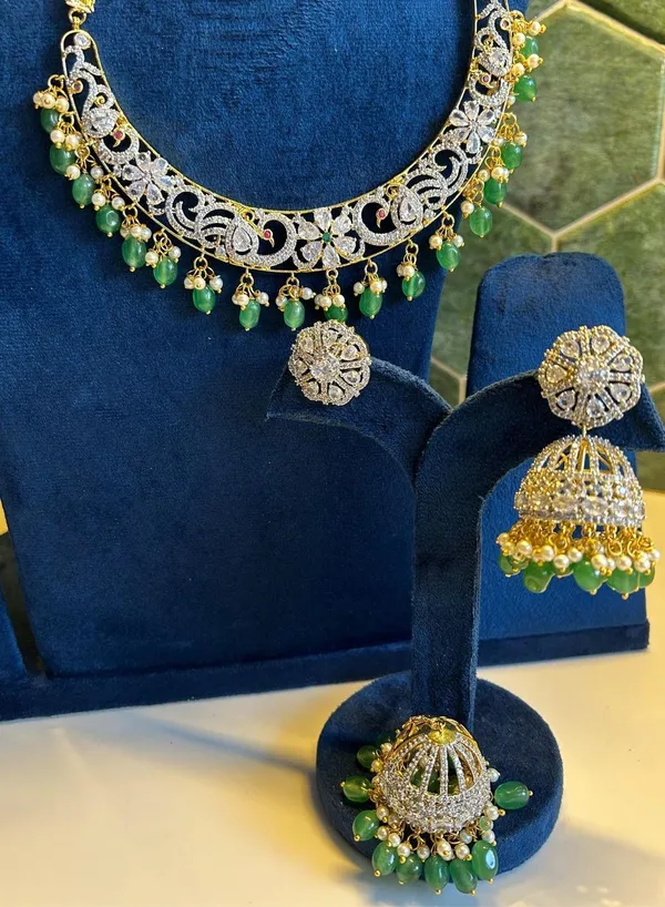 Green_Alloy_Kante_Necklace_With_Detachable_Jhumka_For_Women