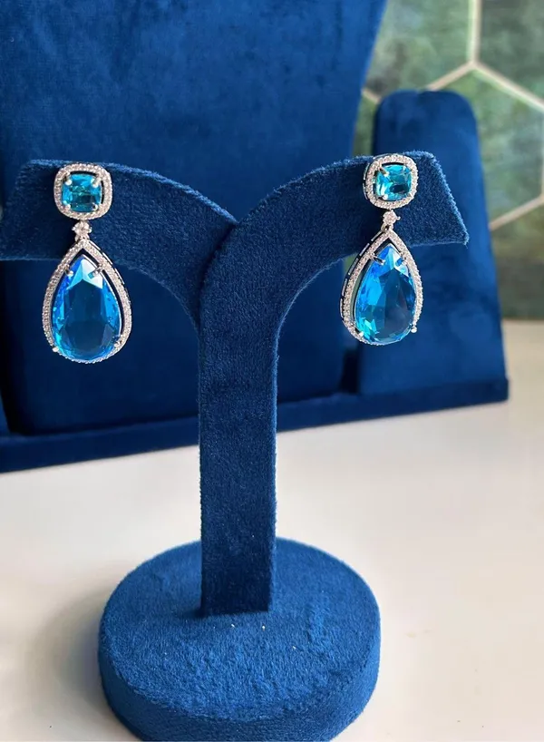 Blue_Alloy_Silver_Teardrop_Gemstone_Doublet_Earrings_For_Women