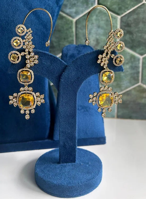 Yellow_Alloy_Grand_Gemstone_Earcuffs_For_Women