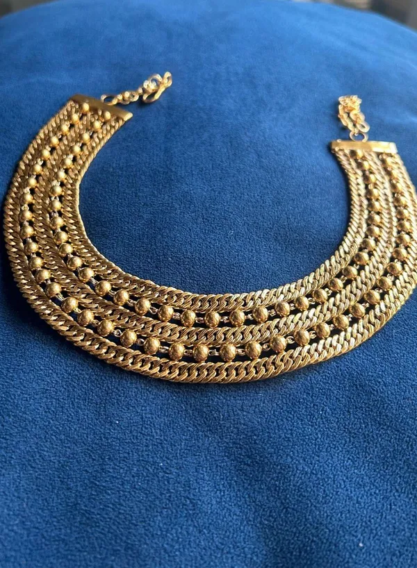 Golden_Alloy_Jalebi_Necklace_For_Women
