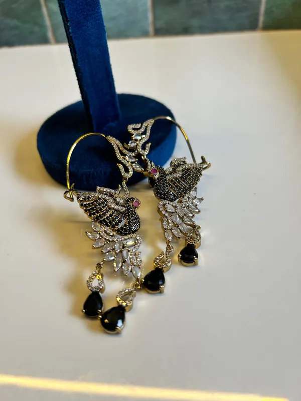 Black_Alloy_Cz_Peacock_Diamond_Look_Earcuffs_For_Women