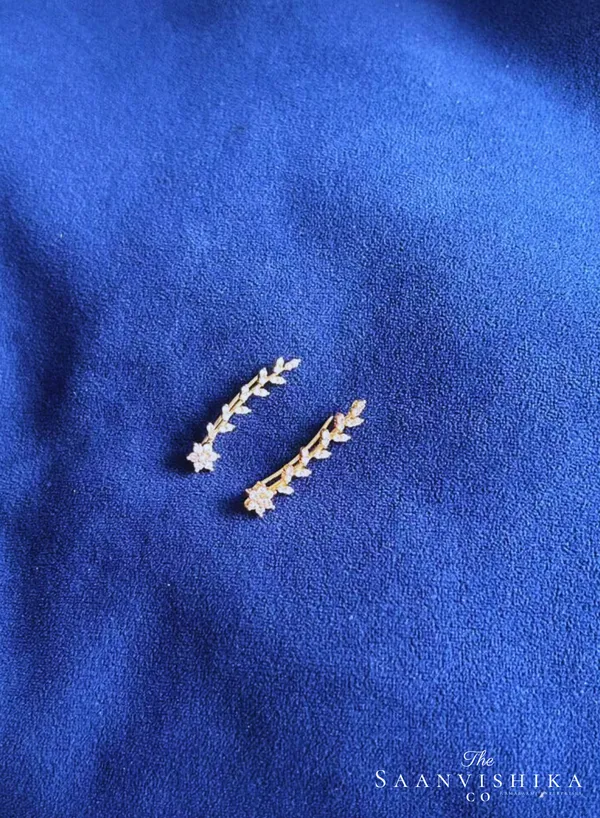 Golden_Alloy_Floral_Branch_Climber_Earcuffs_For_Women