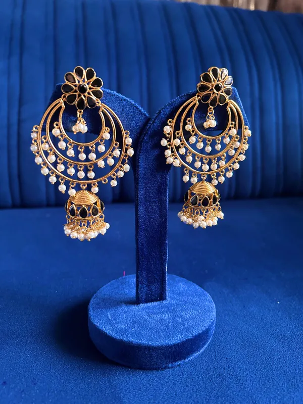 White_Alloy_Black_Floral_Chandbali_Earrings_For_Women