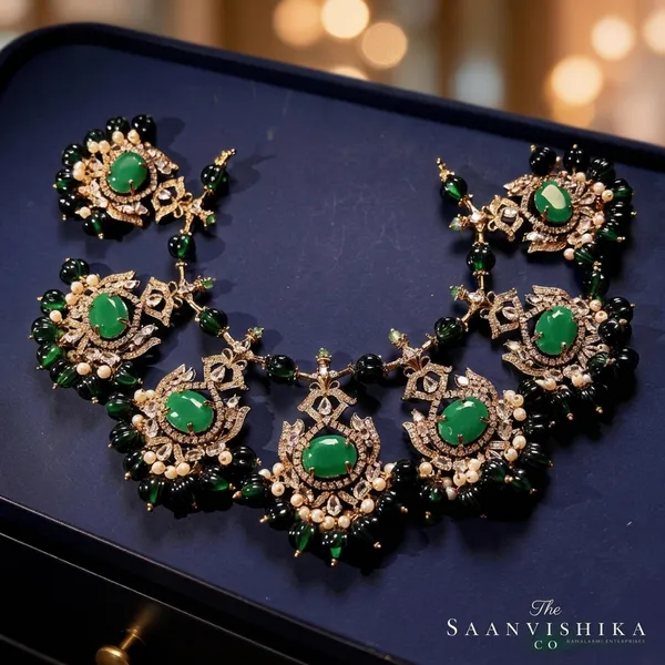 Dark_Green_Alloy_Victorian_Beads_Necklace_With_Earrings_For_Women