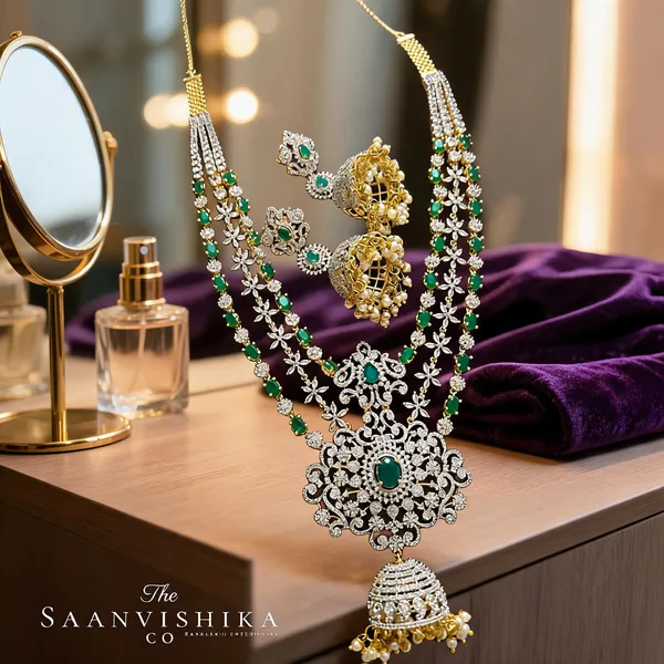 Green_Alloy_Flower_Pendant_Necklace_With_Jhumki_Earrings_For_Women