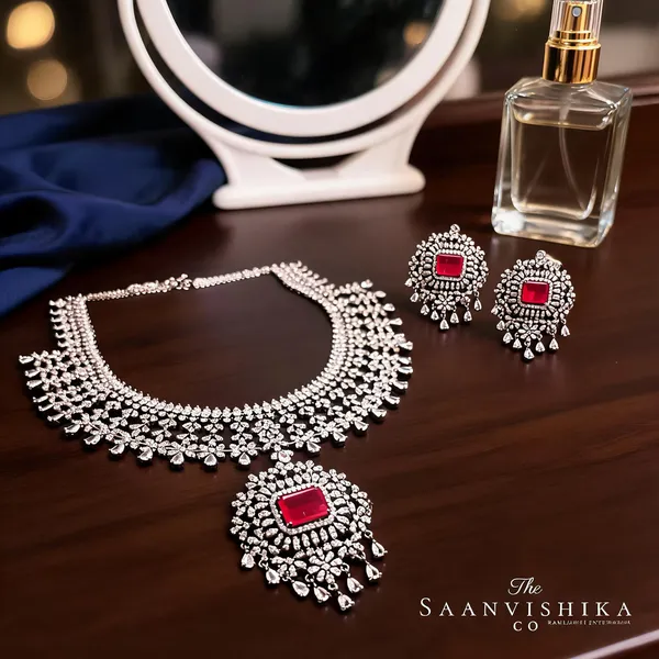 Red_Alloy_Detachable_Pendant_Necklace_With_Earrings_For_Women
