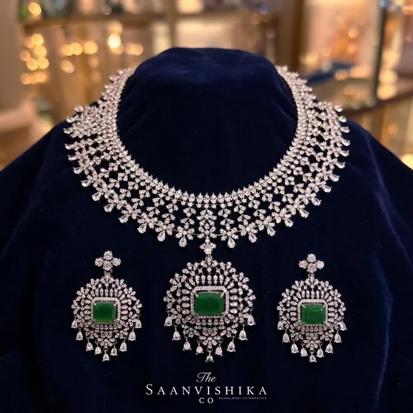 Green_Alloy_Detachable_Pendant_Diamond_Necklace_With_Earrings_For_Women