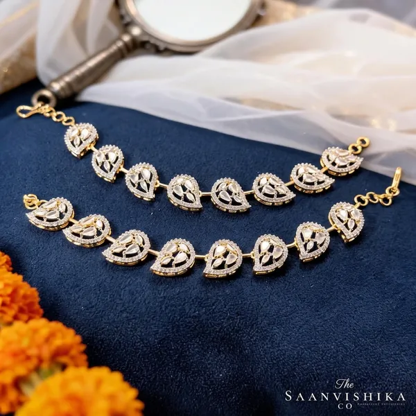 Golden_Alloy_Blend_Mango_Diamond_Bridal_Ear_Chain_For_Women