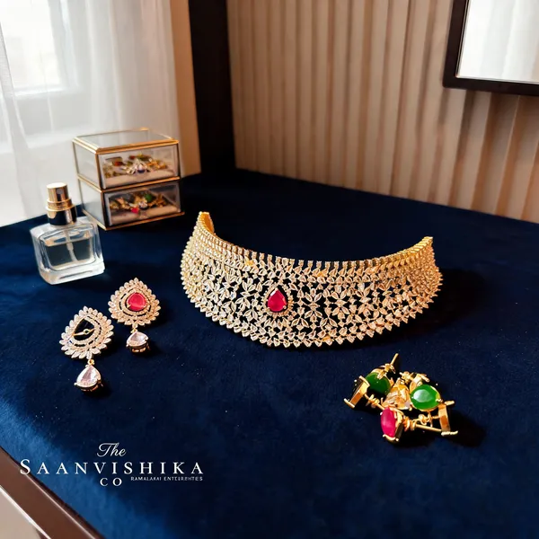 Golden_Alloy_Cz_Choker_Set_With_Earrings_For_Women
