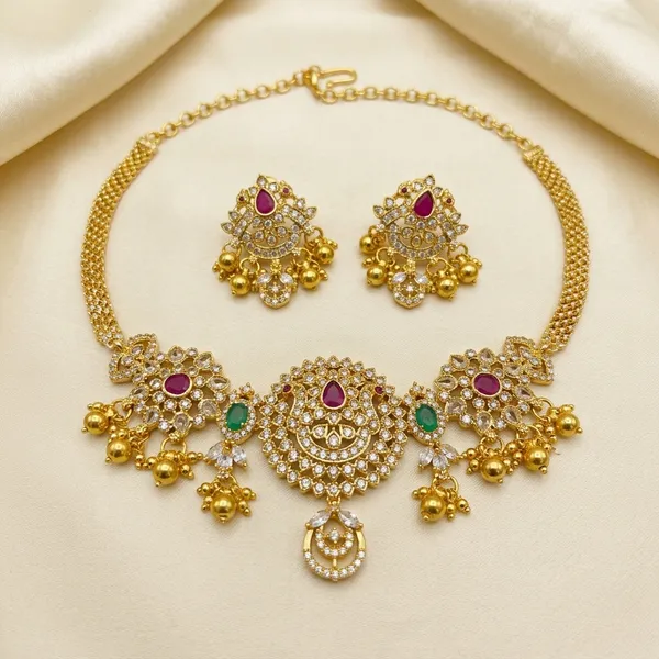 Designer_Gold_Short_Necklace