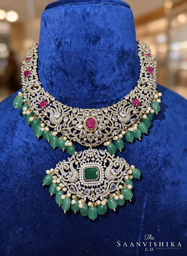 Green_Alloy_Detachable_Pendant_Beads_Necklace_Set_For_Women