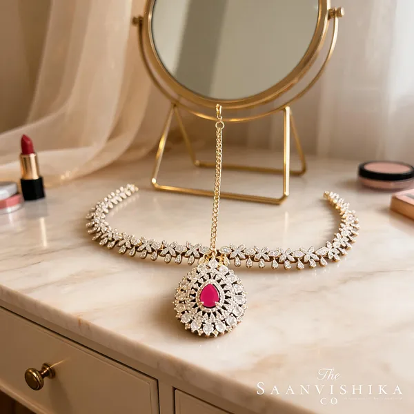 Red_Alloy_Droplet_Floral_Chain_Maang_Tikka_For_Women