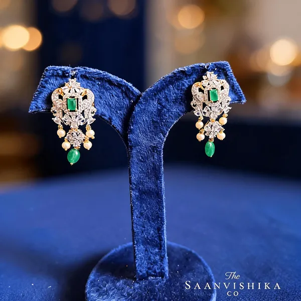 Green_Alloy_Blend_Parrot_Pearl_Earrings_For_Women
