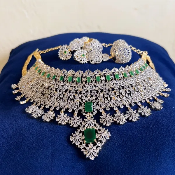 Green_Alloy_Bridal_American_Diamond_Choker_Set_For_Women
