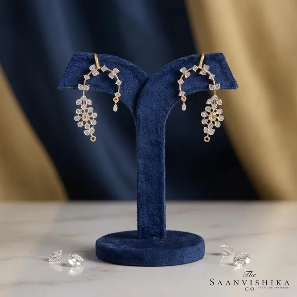Golden_Alloy_Floral_American_Diamond_Earcuffs_For_Women