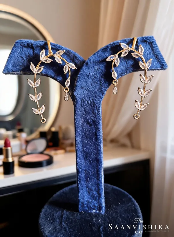 Golden_Alloy_Jasmine_American_Diamond_Earcuffs_For_Women