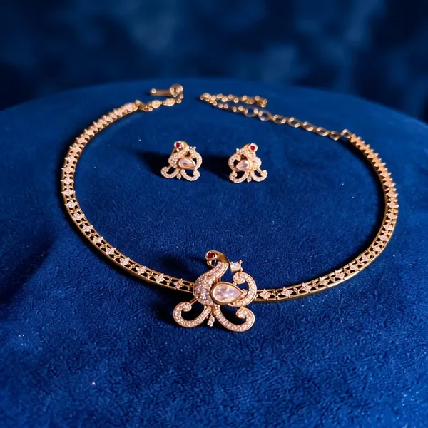 Golden_Alloy_Victorian_Swan_Kanti_Necklace_Set_For_Women