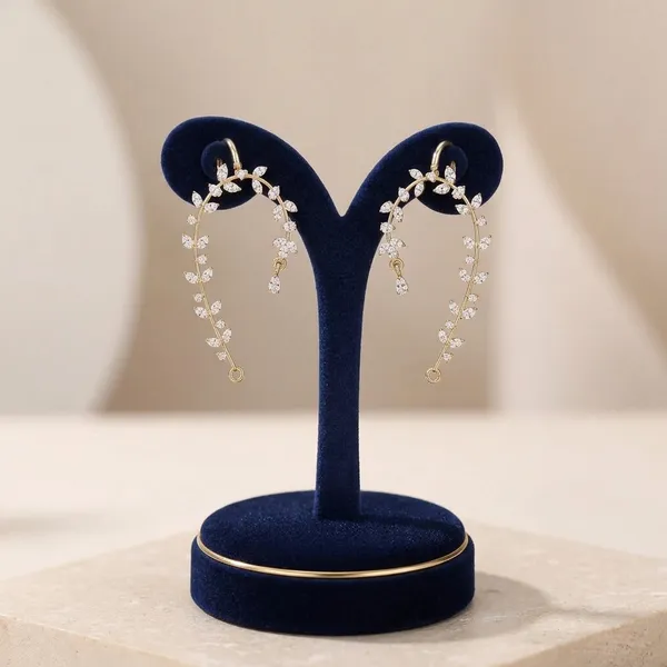 Silver_Alloy_Floral_Designer_Earcuffs_For_Women