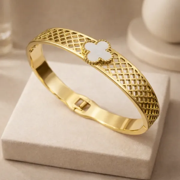 Gold_Mesh_Textured_Clover_Motif_Hinged_Bangle_For_Women