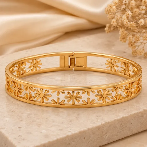 Gold_Floral_Cutout_Design_Hinged_Bangle_Bracelet_For_Women