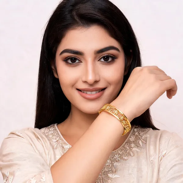 Gold_Floral_Cutout_Design_Hinged_Bangle_Bracelet_For_Women