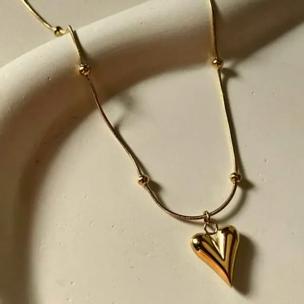 Gold_Plated_Elegant_heart_chain_For_Women
