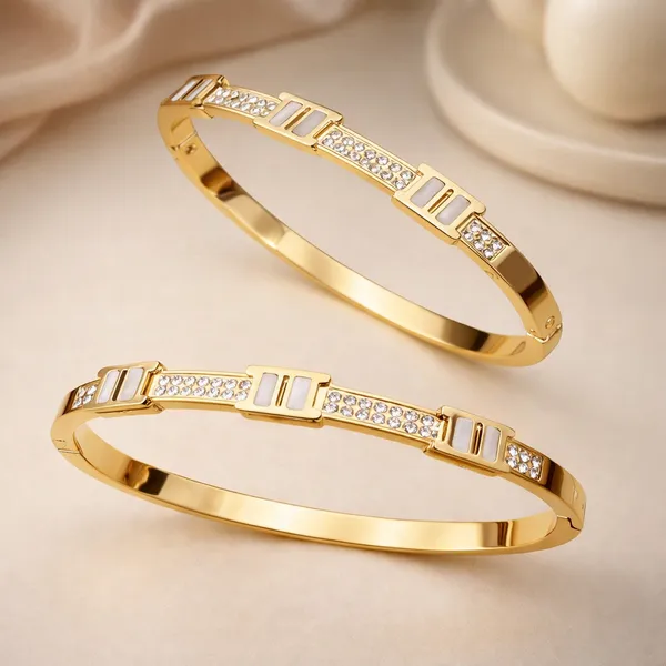 Gold_Plated_White_Stone_Embellished_Bangle_Set_For_Women