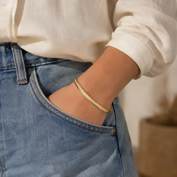 Gold_Plated_Crystal_Studded_Hinged_Bangle_Bracelet_For_Women