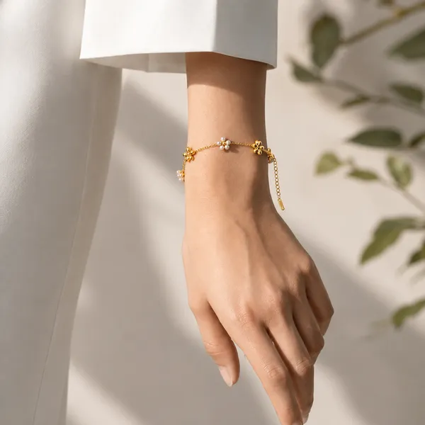F_loose_bracelet
