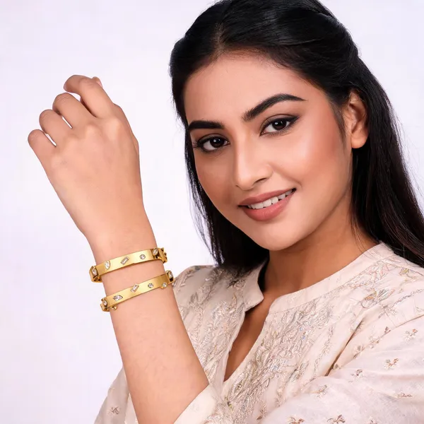 Gold_Plated_Crystal_Embellished_Bangle_Bracelet_Set_For_Women