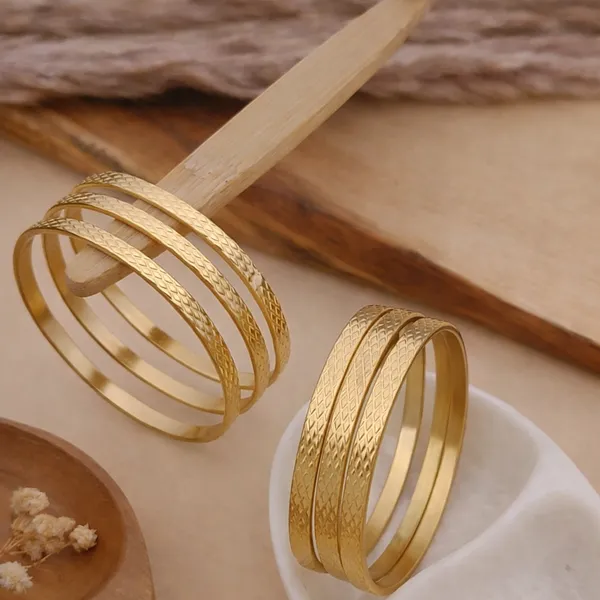 Slim_Gold_Bangles