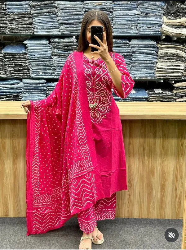 Magenta_Bandhani_Print_Suit_Set_with_Dupatta_for_Women