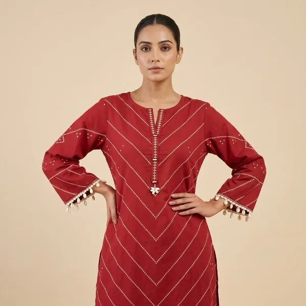 Red_Cotton_Printed_Kurta_Set_with_Tassel_Embellishments_for_Women