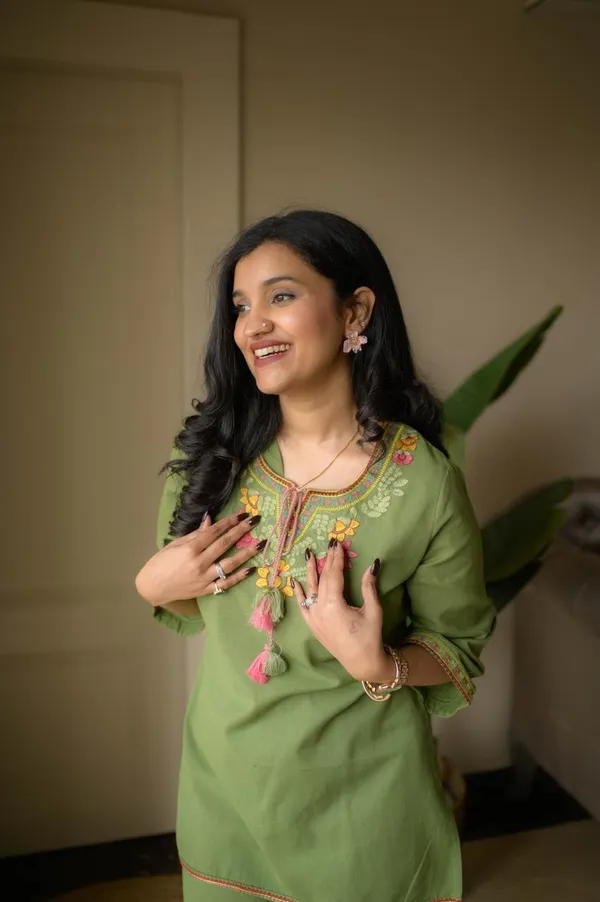 Olive_Green_Embroidered_Straight_Kurta_Set_for_Women