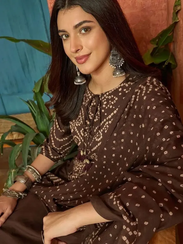 Brown_Georgette_Bandhani_Print_Suit_Set_for_Women