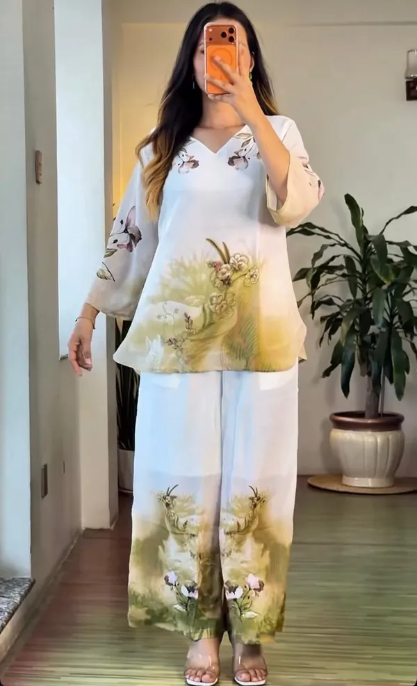 White_Floral_Print_Two-Piece_Co-Ord_Set_for_Women