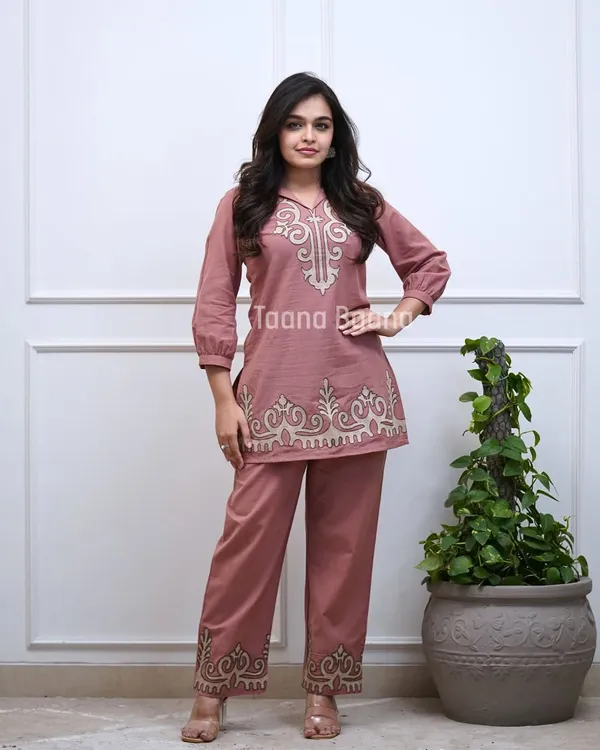 Pink_Cotton_Embroidered_Kurta_Pant_Set_for_Women