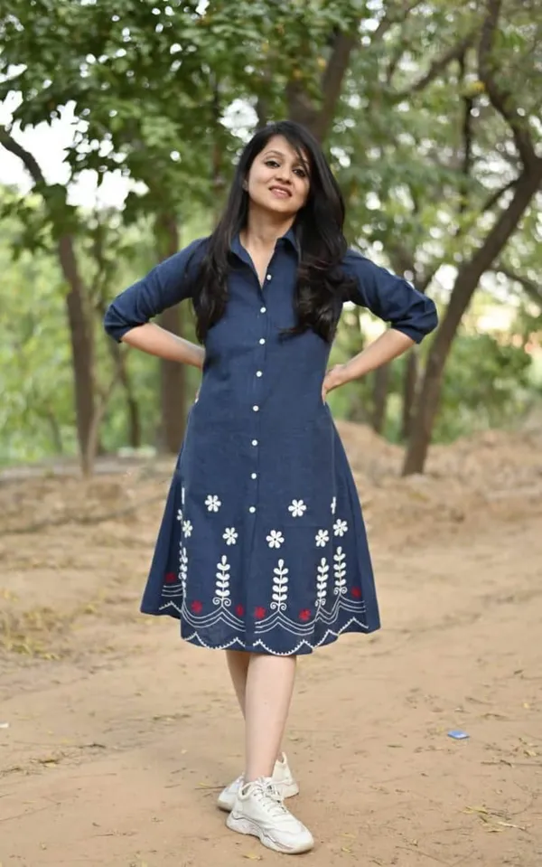 Navy_Blue_Embroidered_Floral_Collared_Shirt_Dress_for_Women