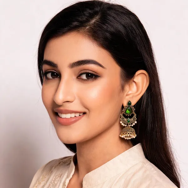Green_Gold_Toned_Kundan_Pearl_Jhumka_Earrings_For_Women