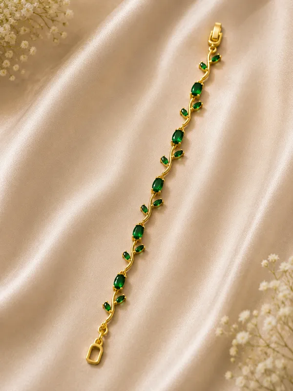 Tulip_Bloom_Bracelet_Green_colour_trendy_bracelet.