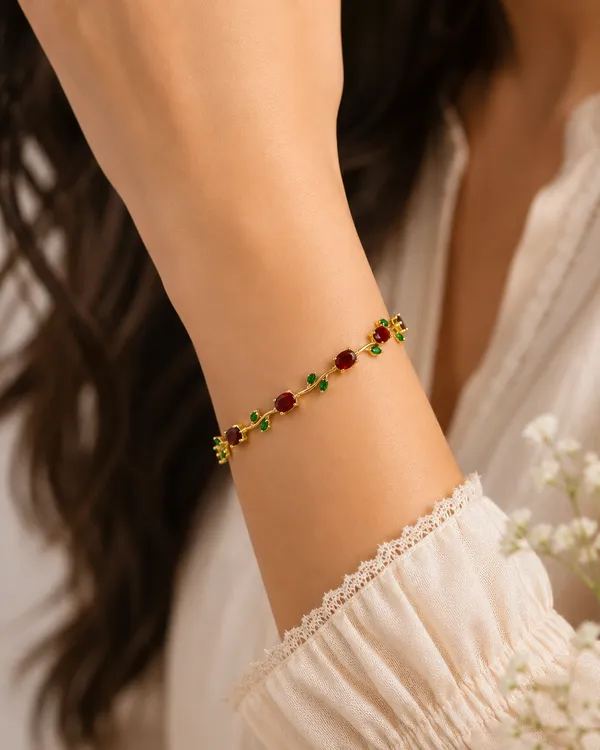 Tulip_Bloom_Bracelet_red_colour_trendy_bracelet.