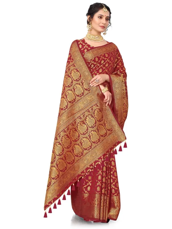 Self_Design_Patola_Cotton_Silk_Sarees_Red