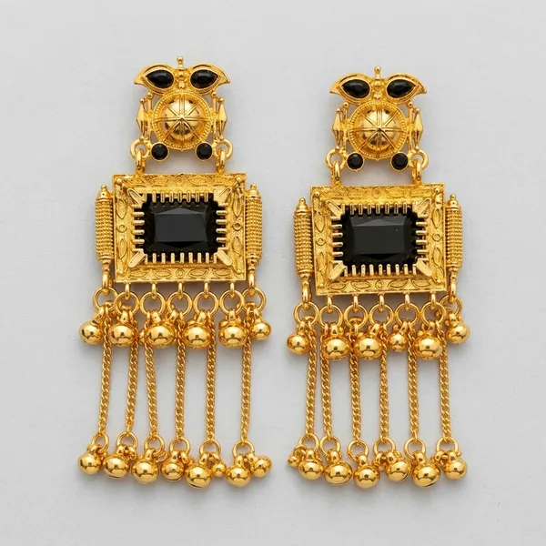 Gold_Brass_Chandbali_Earrings_For_Women