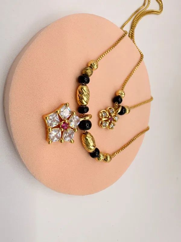 Double_layer_chain_necklace