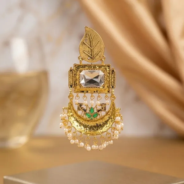 Gold_Brass_Chandbali_Earrings_For_Women
