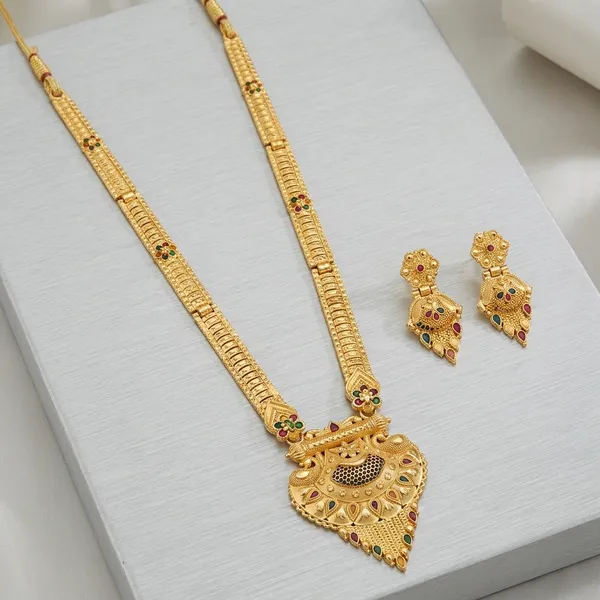Gold_Brass_Necklace_Set_With_Earrings_For_Women
