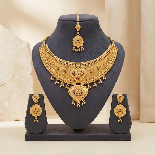 Gold_Brass_Bridal_Necklace_Set_For_Women