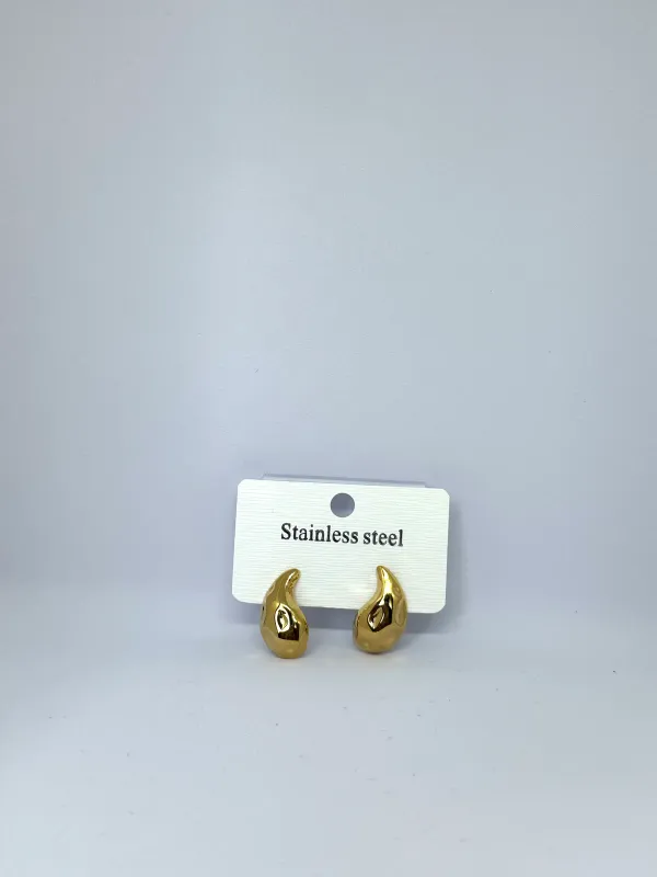Gold_Plated_Drop_Shaped_Anti_Tarnish_Earrings